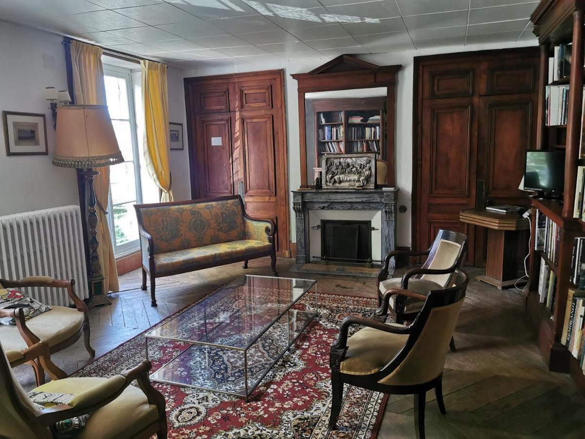 Chateau Des Barres Sainpuits Ngoại thất bức ảnh